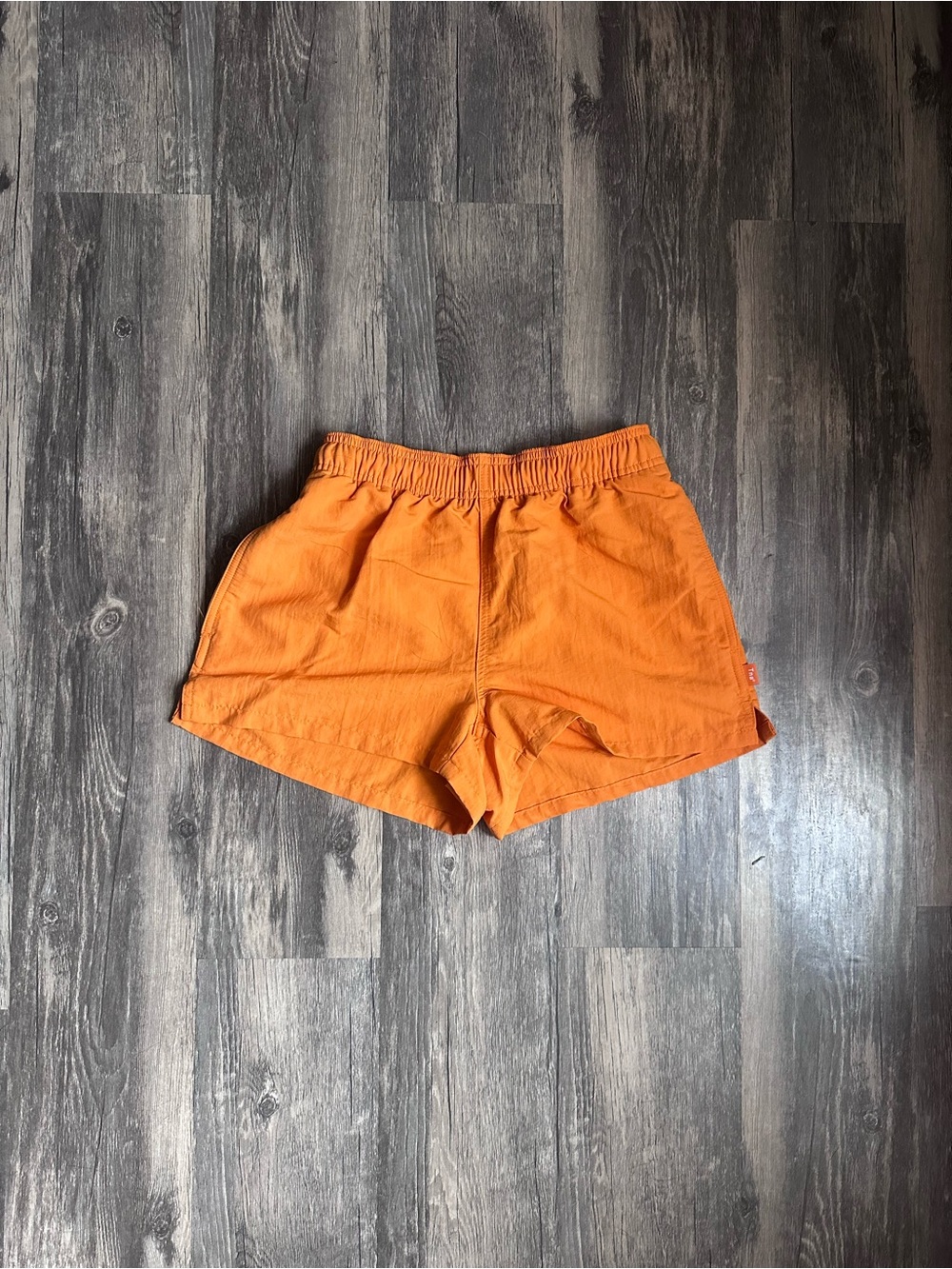 Aritzia Tna Nylon Relaxed Fit Athletic Shorts Women’s Size: XXS (US) 4-6 (UK)